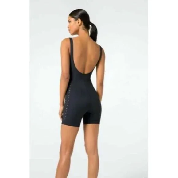 Free People Gigi C Maxine Black Romper One Piece Zip Front Bodysuit Size S New - Picture 4 of 8
